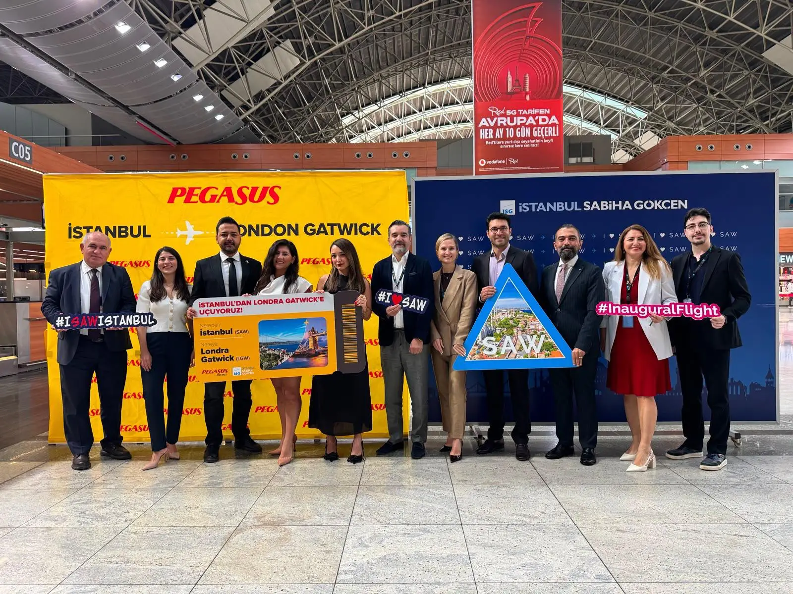 Pegasus Airlines Launches Daily London Gatwick Flights From Istanbul Sabiha Gökçen 3 Pegasus Airlines and Istanbul Sabiha Gökçen Airport teams pose at a launch event celebrating the start of daily direct flights between Istanbul and London Gatwick Airport.