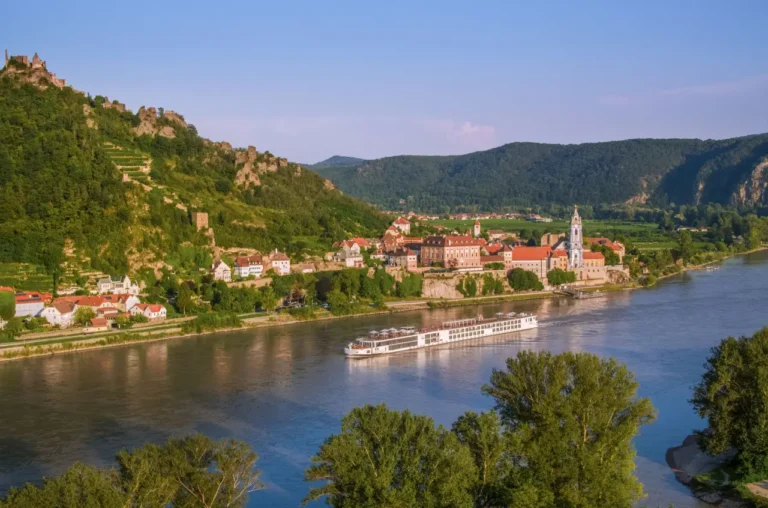 viking longship vili danube durnstein wachau